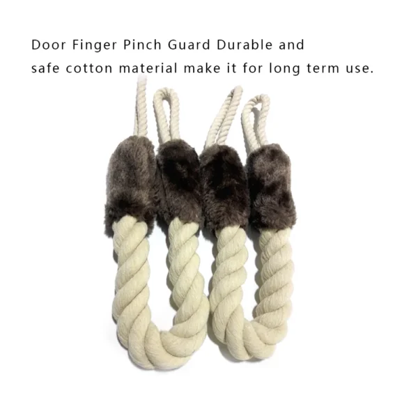 10001 Pet enjoying rope tug toy for chewing and training