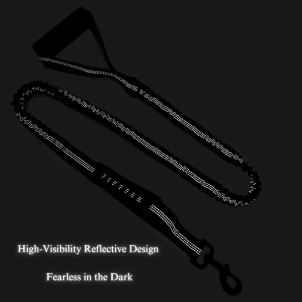 10003 Shock-absorbing elastic section detail of dog training leash