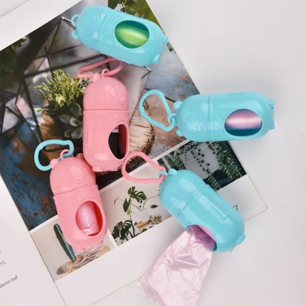 10011 Close-up of cute bear-shaped dog poop bag dispenser with secure clip