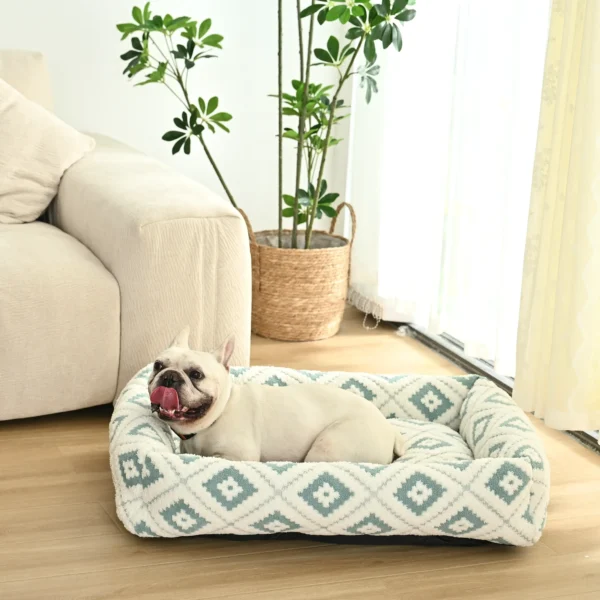 01a59363f8d78fa907eb643691fd3ccf Dog resting in large jacquard plush pet bed – ideal for pet stores and retail displays