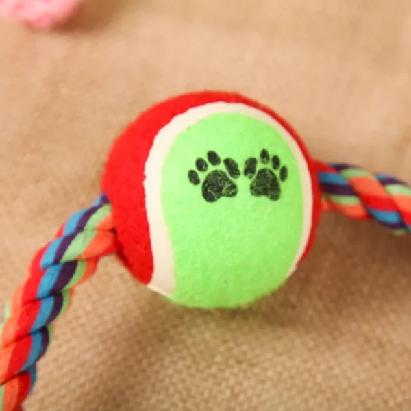 10001 Close-up of durable rope and tennis ball design dog toy