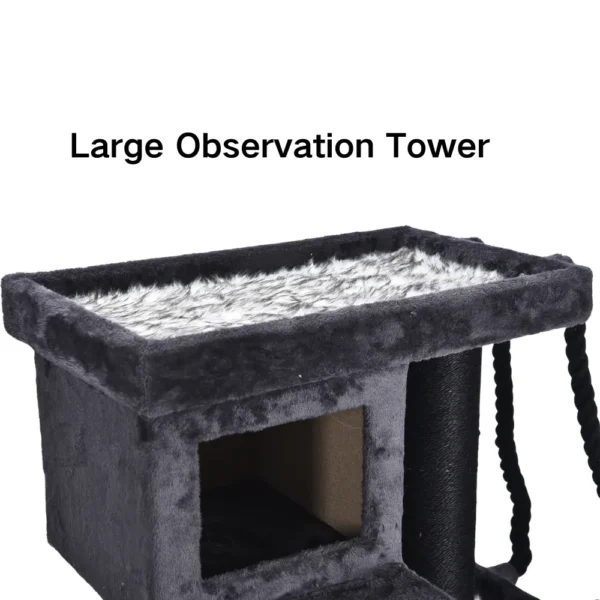 10006 Close-up of sturdy scratching posts wrapped in sisal rope on cat tree