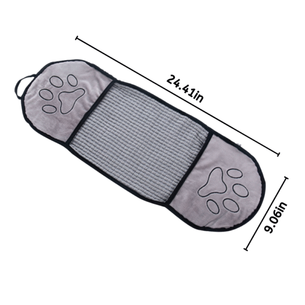 67799c4990a8bea7c2c78110073a0fa0 Pet bath towel size comparison for small, medium, and large dogs