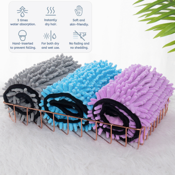 b27ca5b9fb98d03696fd2798a5ad0ca3 Pet owner drying dog with ultra-soft microfiber towel after bath