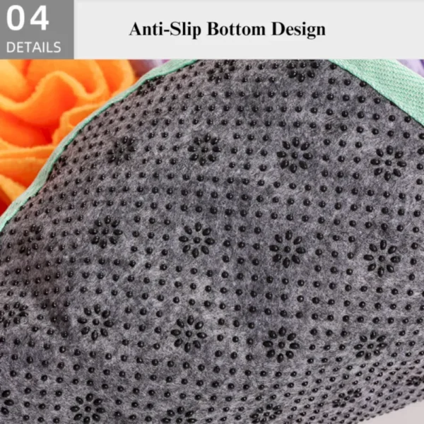 ef27ae3dfb454555895ca5b058ad0229 Soft fleece texture and layered design of jellyfish snuffle mat for dogs