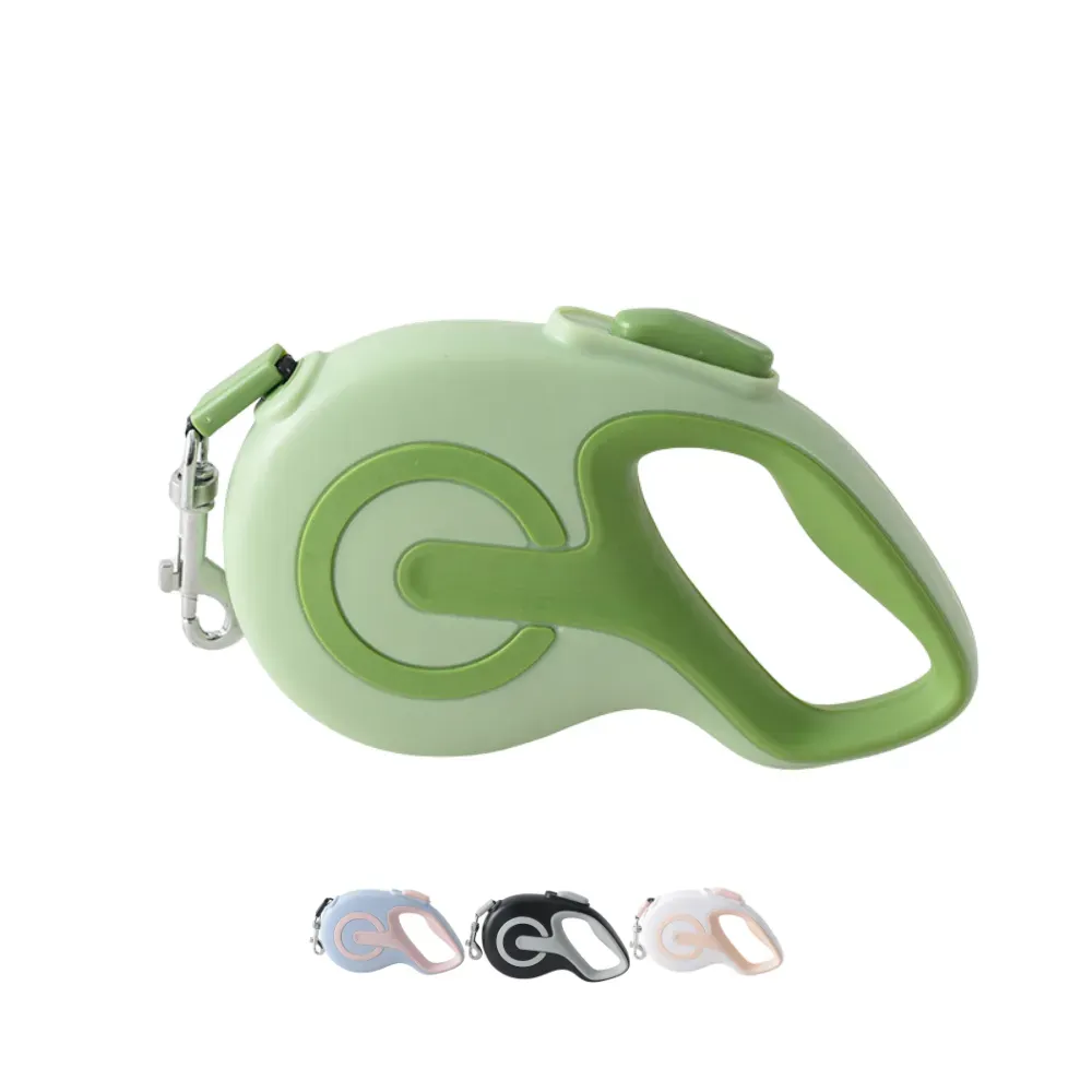 9.8 ft retractable dog leash with one-touch lock and ergonomic handle